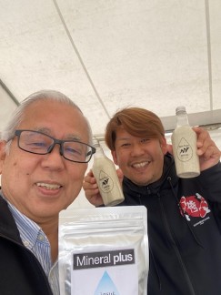 Bacto Power ヤマと日名子さん